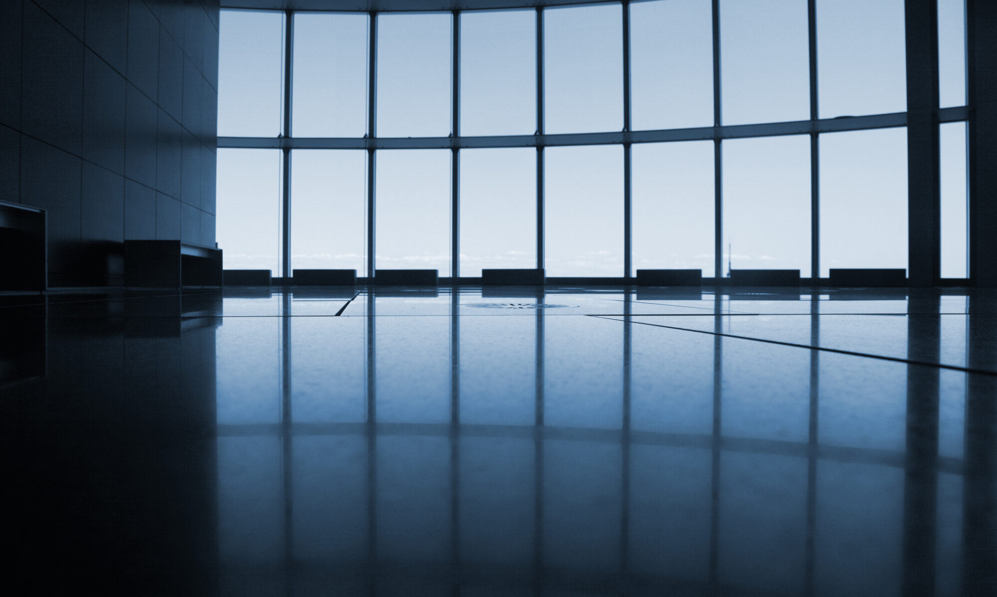 Polished Concrete and Epoxy Coatings in Virginia. Reflective Concrete flooring in a commercial facility.